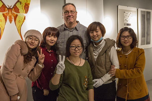 Joseph Scheer with Jiling students