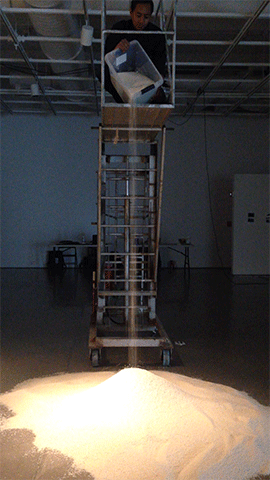 Testing for projection on poured rice (Click to see animated gif)